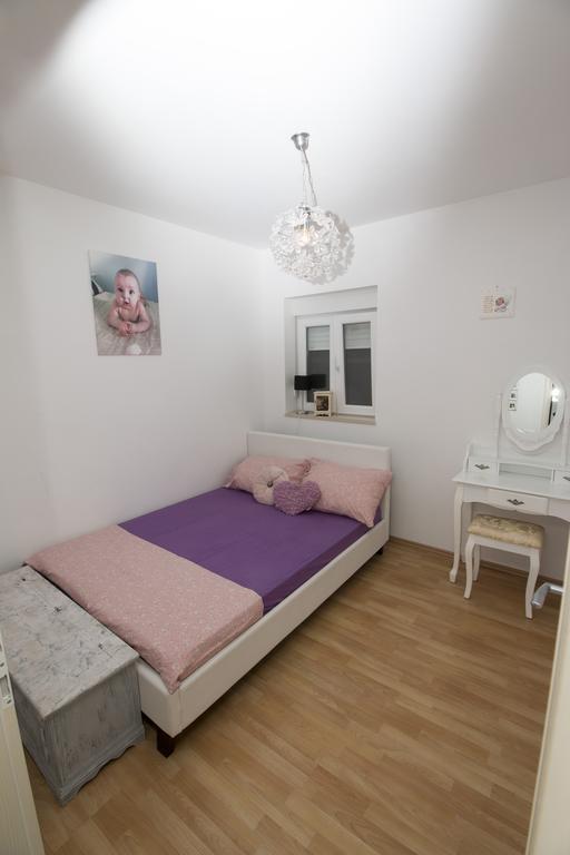 Apartment Mate Omiš Dış mekan fotoğraf