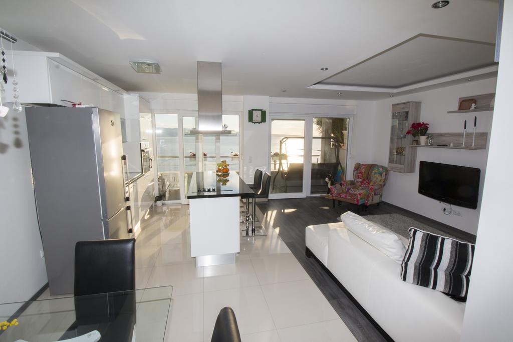 Apartment Mate Omiš Dış mekan fotoğraf